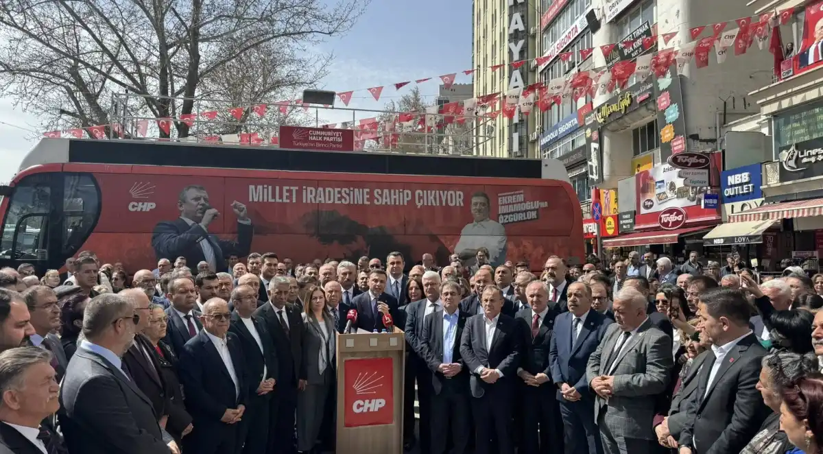 CHP İl Başkanları Ankara'da toplanarak "Siyasi operasyonlara teslim olmayacağız, ara