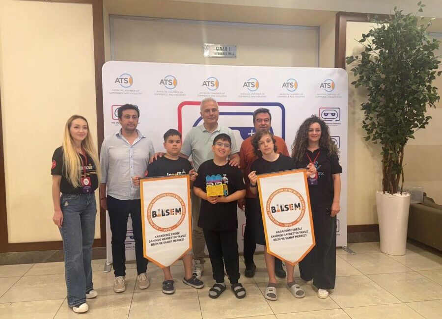  Karadeniz Ereğli Bilim ve Sanat Merkezi (BİLSEM) Ortaokul Robotik Takımı,