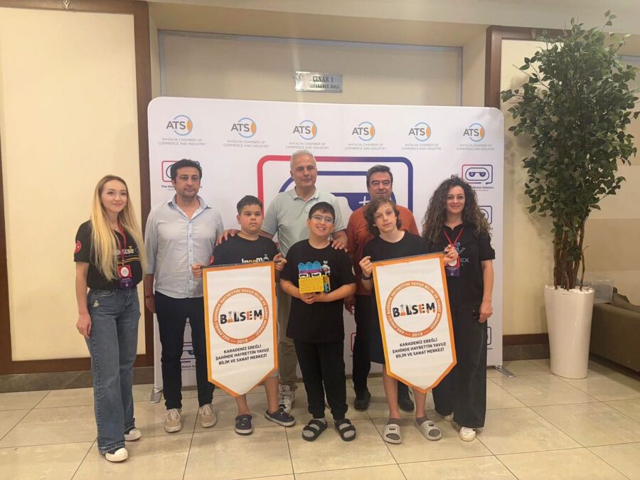  Karadeniz Ereğli Bilim ve Sanat Merkezi (BİLSEM) Ortaokul Robotik Takımı,