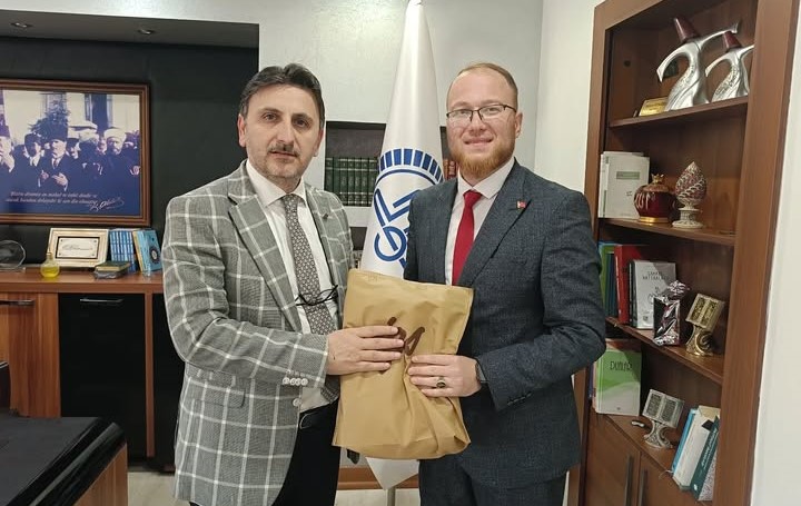ZONGULDAK – Zonguldak’ın Ereğli ilçesinde, Kur’an-ı Kerim’i Güzel Okuma Yarışması’nda