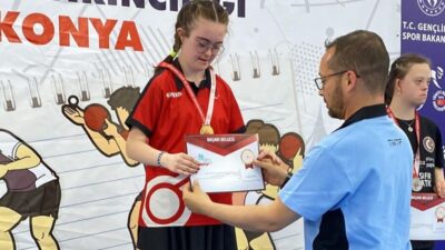 Konya’da düzenlenen Down Sendromlular Okul Sporları Masa Tenisi Şampiyonası’nda Kdz.