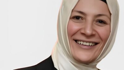 AK PARTİ ESKİ MKYK ÜYESİ EMİNE ÇİFT HAYATINI KAYBETTİ Adalet ve Kalkınma Partisi (AK Parti) eski Merkez Karar Yönetim