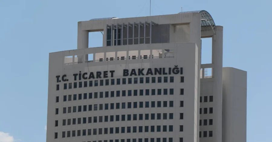 Ticaret Bakanlığı Reklam Kurulu, yanıltıcı araç reklamı nedeniyle bir otomobil