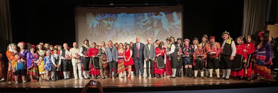 ANADOLU’NUN RENKLERİ AYAKTA ALKIŞLANDI! Kdz. Ereğli, unutulmaz bir kültür ve sanat gecesine ev sahipliği