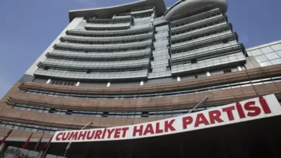 CHP’de Seçilmiş Genel Başkan Özgür Özel’e yakın isimlerden oluşan Parti