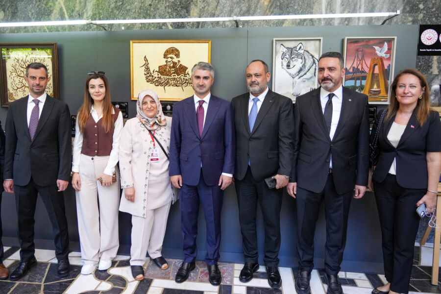 Erdemir’in, Aile ve Sosyal Hizmetler Bakanlığı Şehit Yakınları ve Gaziler