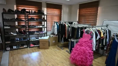 Kdz. Ereğli Belediyesi, atık tekstil kumbaraları ile giysi bankasının kullanım