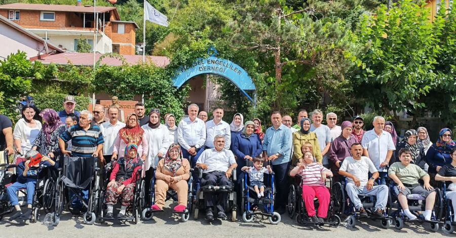 Ereğli Müftülüğü’nden Engellilere 20 sandelye desteği Zonguldak’ın Ereğli ilçesinde, Müftülük tarafından başlatılan tekerlekli sandalye kampanyası kapsamında
