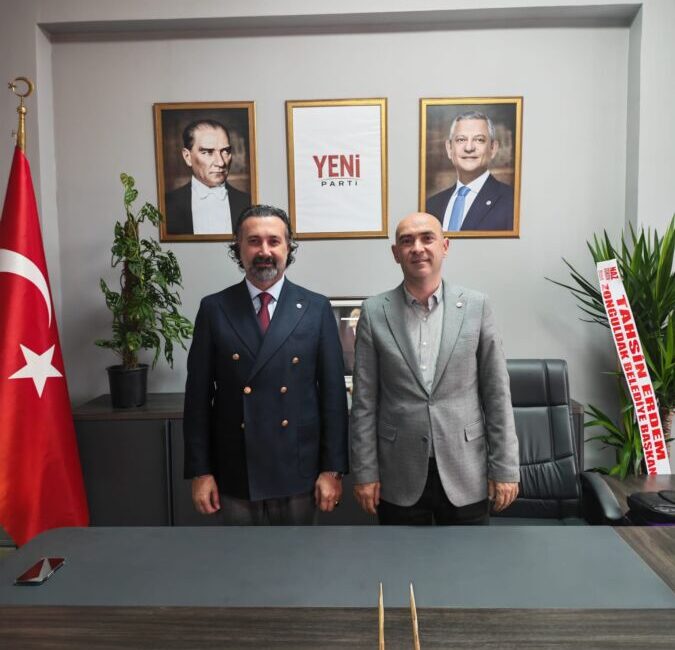 Kağan Boy’dan İl Başkanı Devrim Dural’a Ziyaret Yeni Parti Kdz. Ereğli İlçe Başkanlığına adaylığını açıklayan iş insanı
