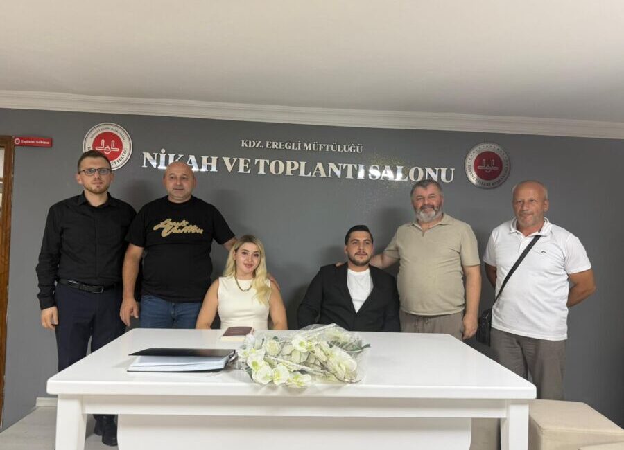 Ereğli’de Dev Düğün Maratonu: Can ve Subaşı Aileleri Birleşiyor Zonguldak’ın Ereğli ilçesinin tanınmış esnaflarından Kardeşler Gold Kuyumculuk ve Subaşı