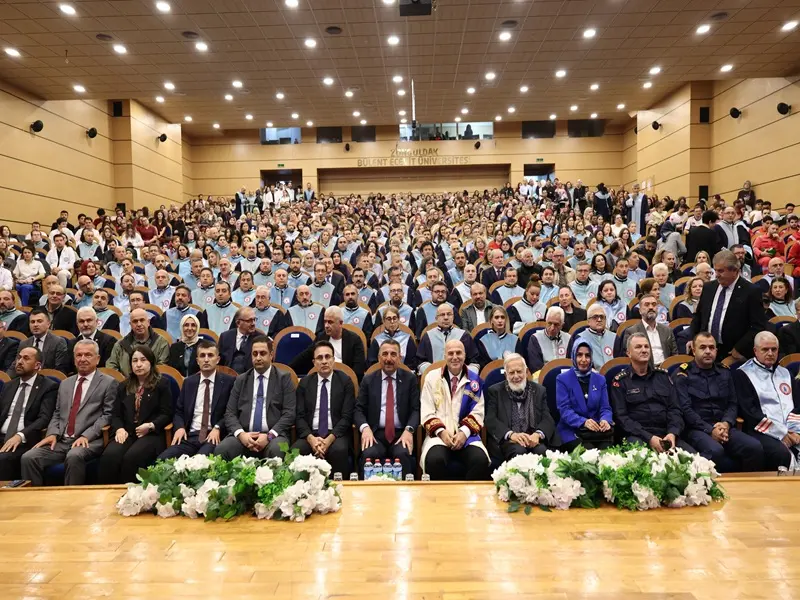 Zonguldak Bülent Ecevit Üniversitesinin 2026-2027 akademik yılı açılış töreni, Vali