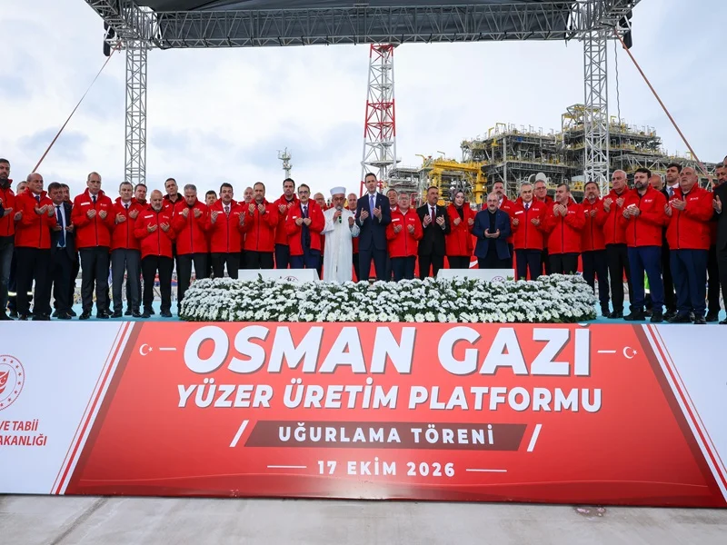 Türkiye’nin ilk yüzer üretim platformu Osman Gazi, Sakarya Gaz Sahası’na uğurlandı Türkiye’nin ilk yüzer üretim platformu Osman Gazi, Filyos’taki hazırlık sürecini